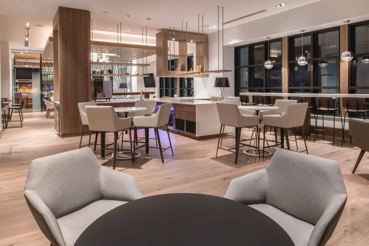 The Bidwell Marriott Portland Bar