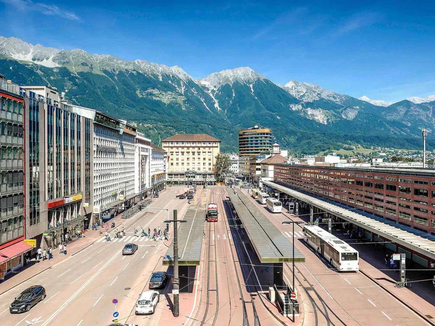 ibis Innsbruck EXTERIOR