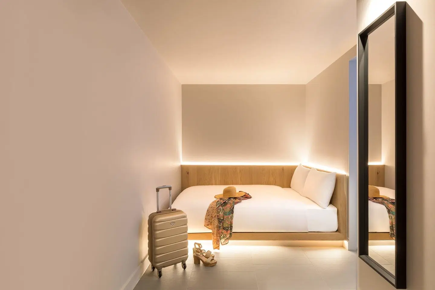 Zedwell Underground Hotel Tottenham Court Road ROOM_EXAMPLE