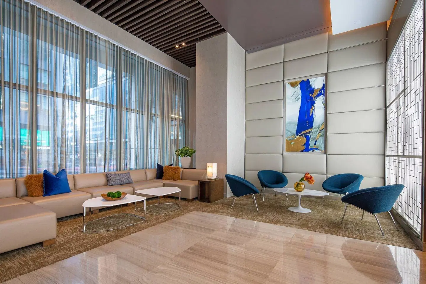 Courtyard by Marriott New York Manhattan/Midtown West LOUNGE_LOBBY