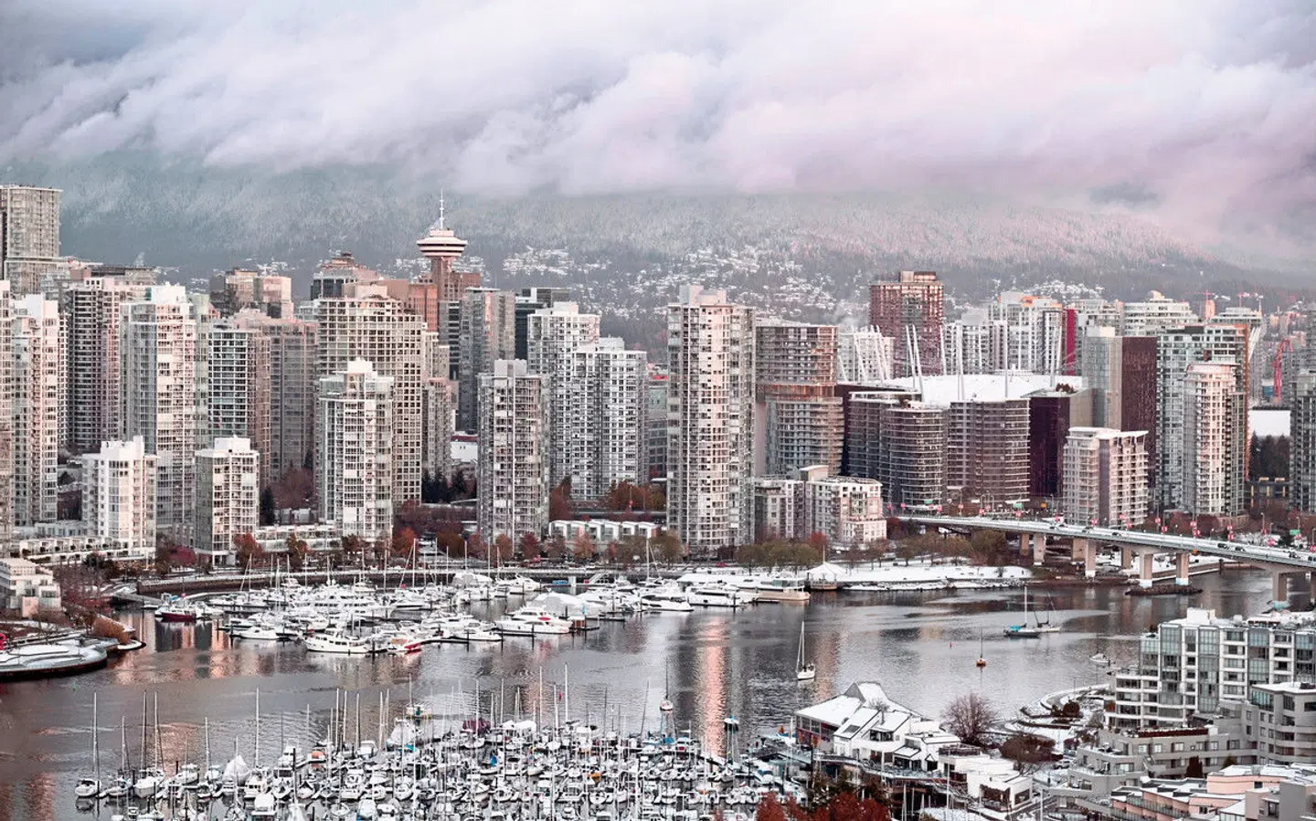 Vancouver & Victoria Winter Experience EXTERIOR