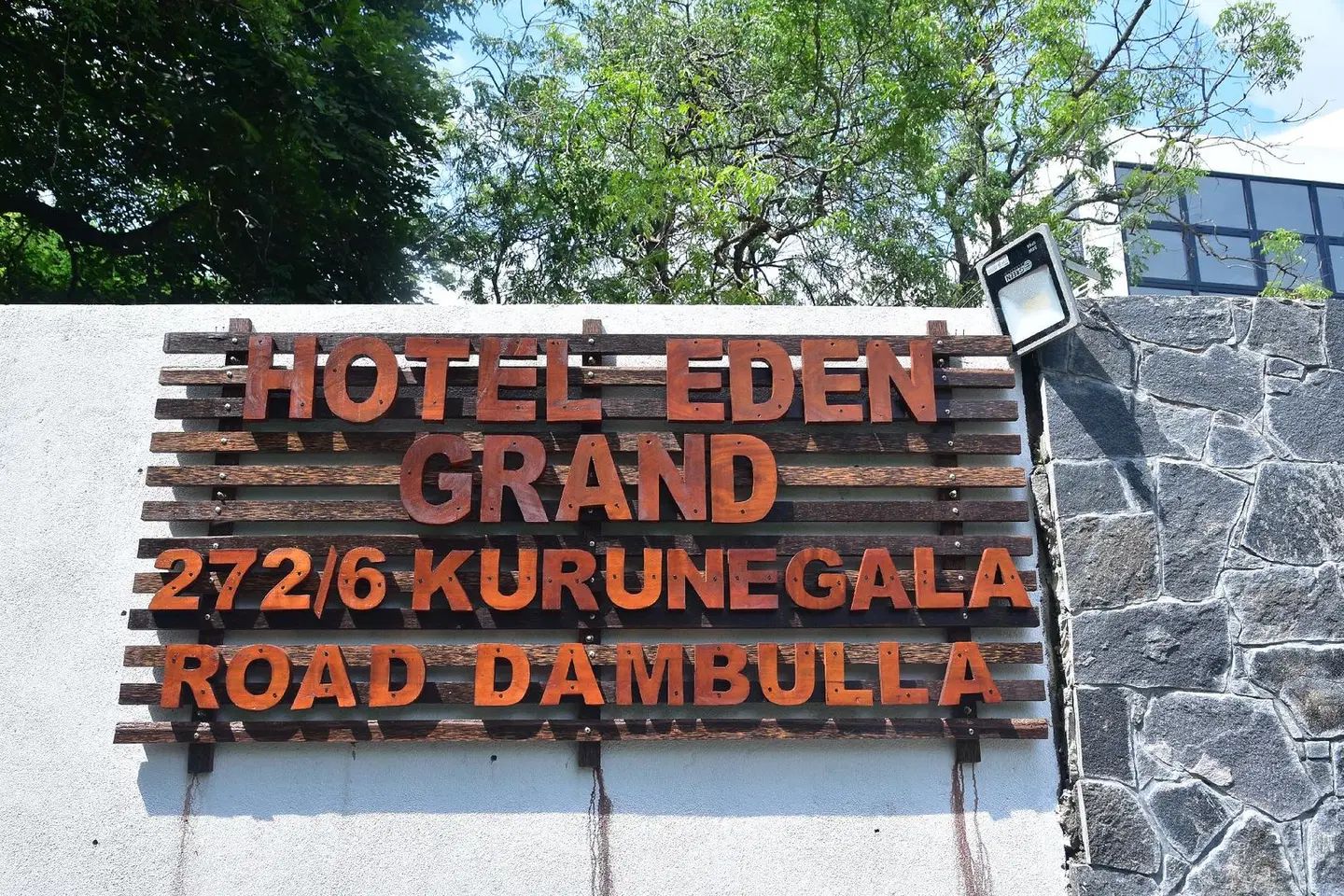 Eden Grand Hotel EXTERIOR