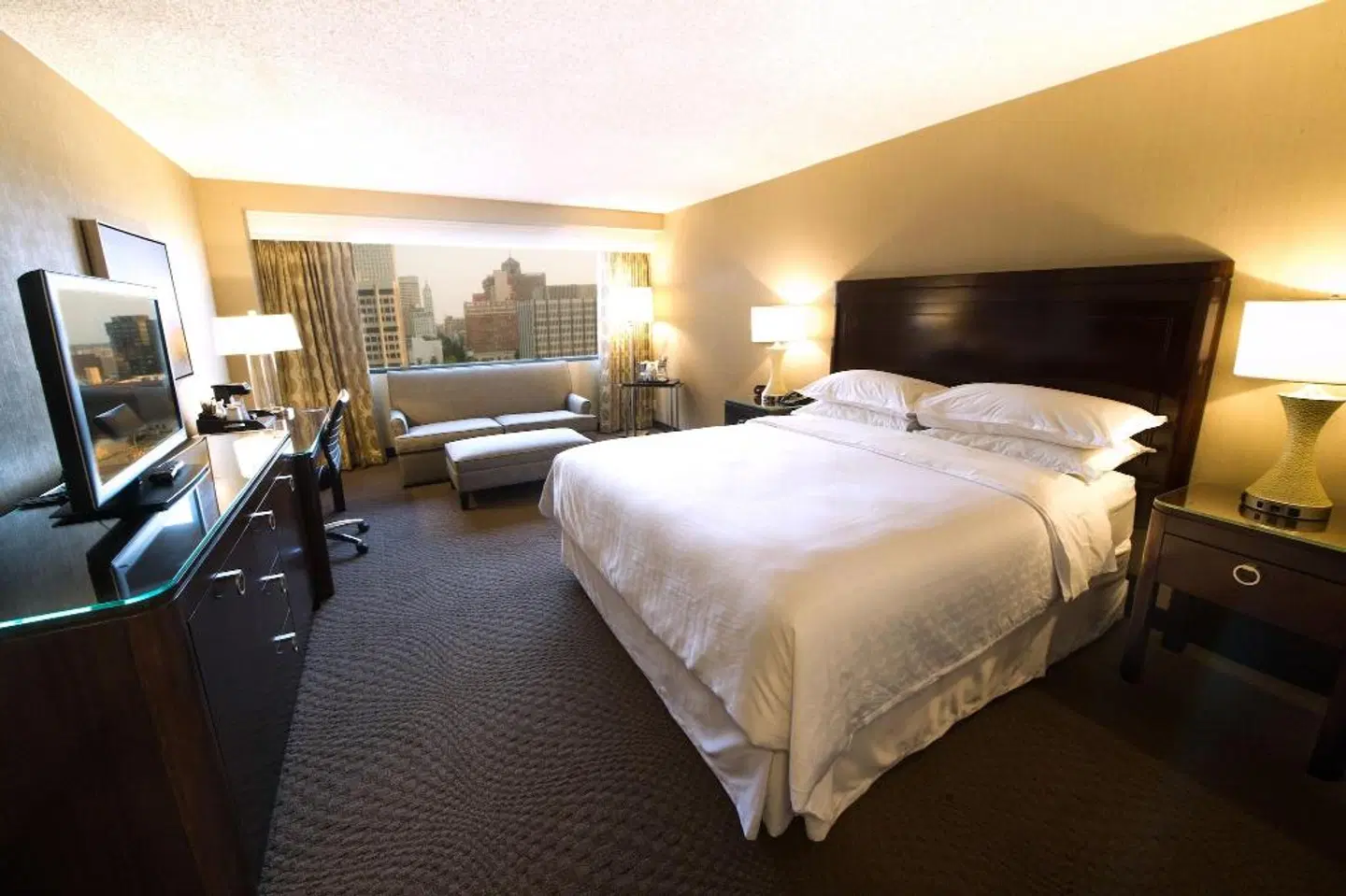 Sheraton Memphis Downtown Hotel ROOM_EXAMPLE