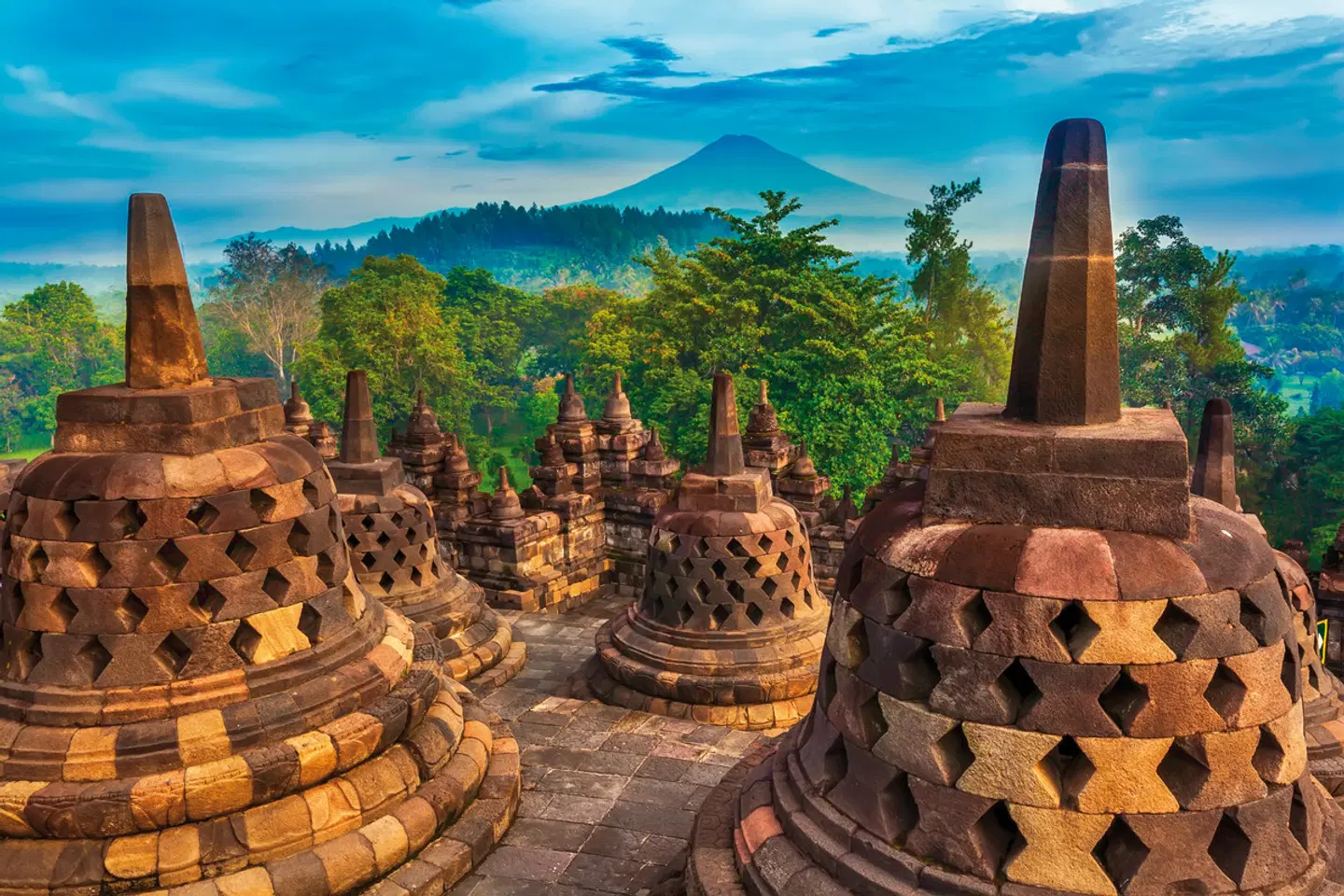 Java und Bali Rundreise Terrasse