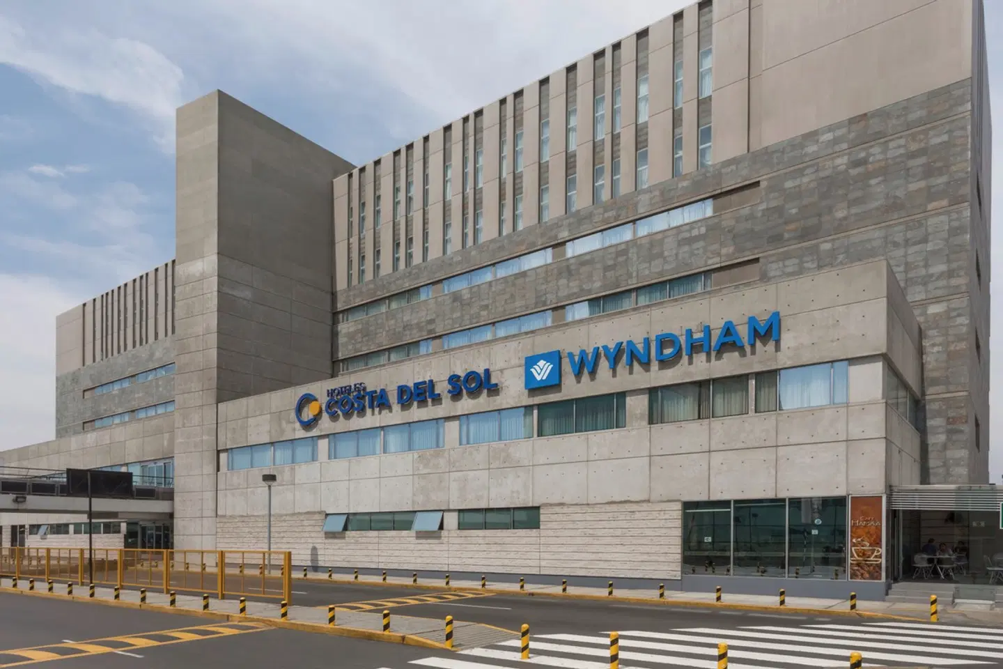 Wyndham Costa del Sol Lima Airport EXTERIOR