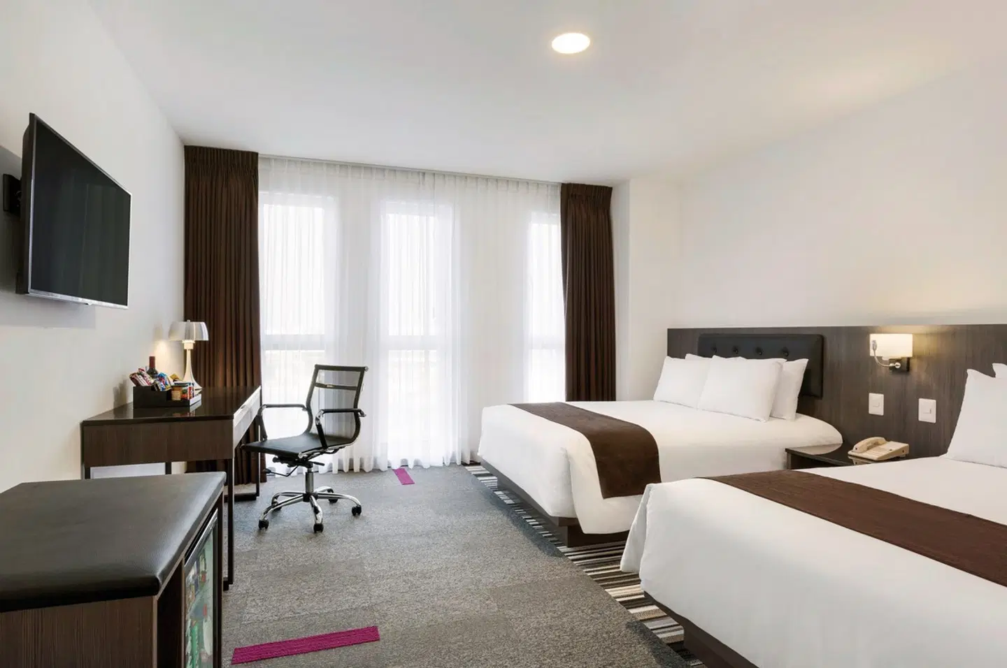 Wyndham Costa del Sol Lima Airport ROOM_EXAMPLE