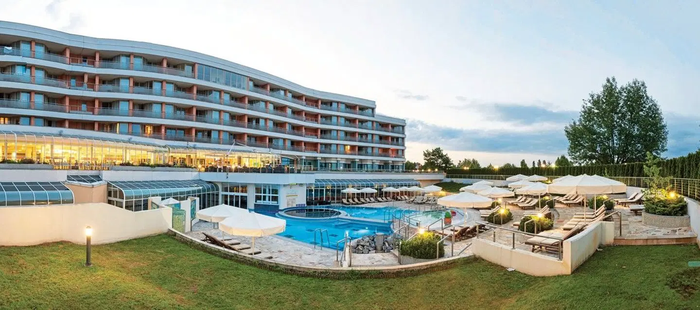 Livada Prestige EXTERIOR