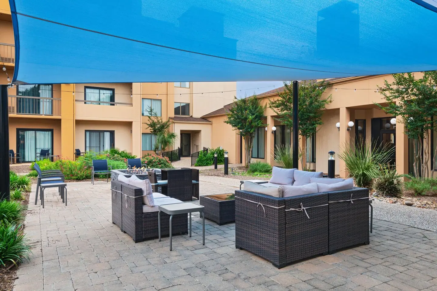 Courtyard by Marriott San Antonio Airport TERRACE