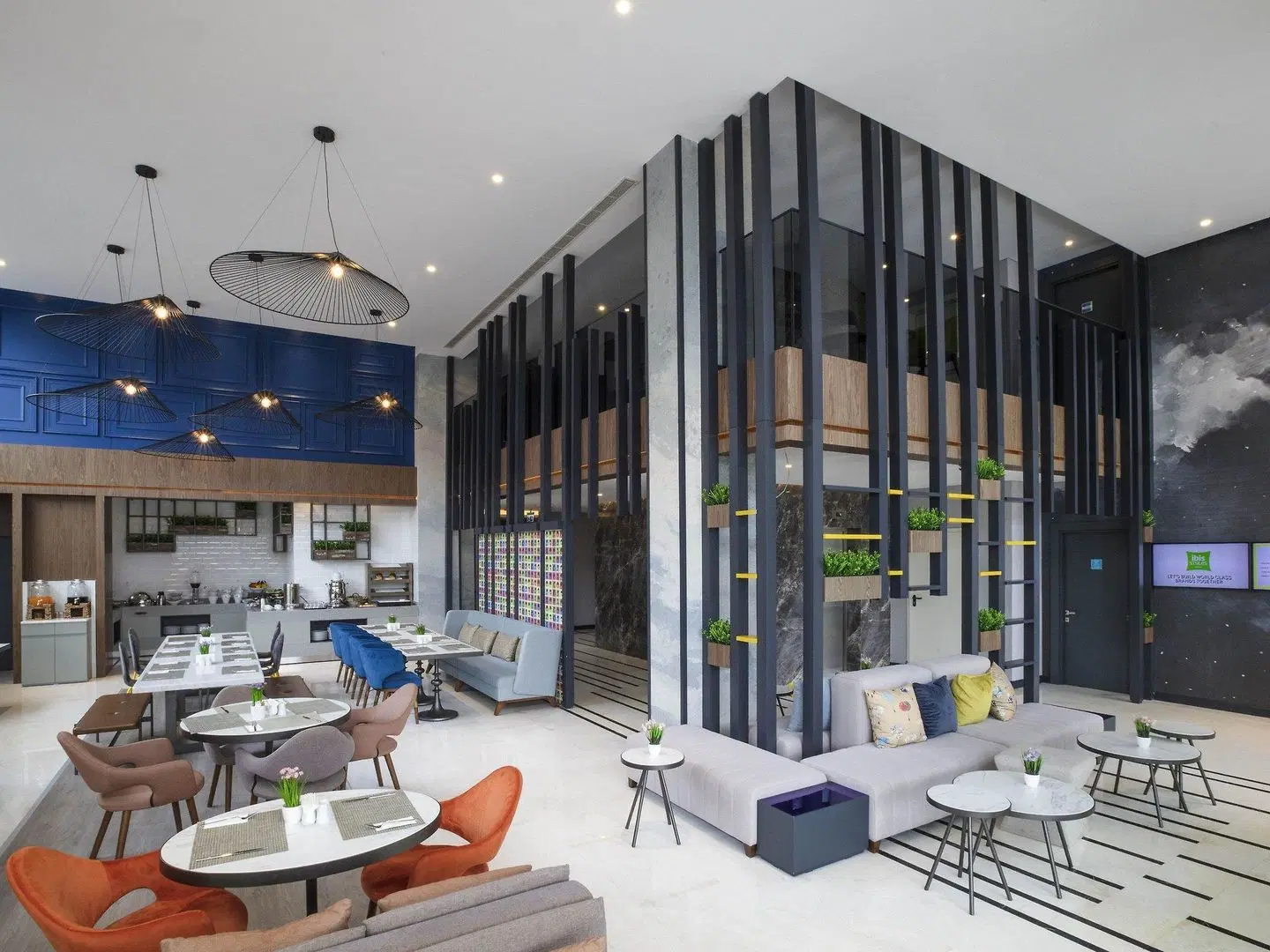 ibis Styles Izmir Bornova Terrasse