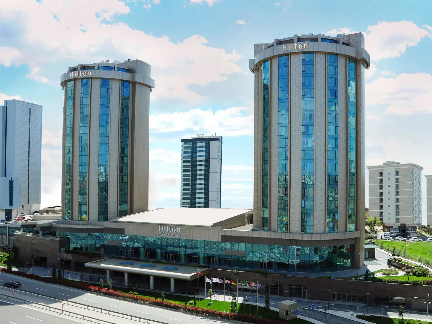 Hilton Istanbul Kozyatagi EXTERIOR