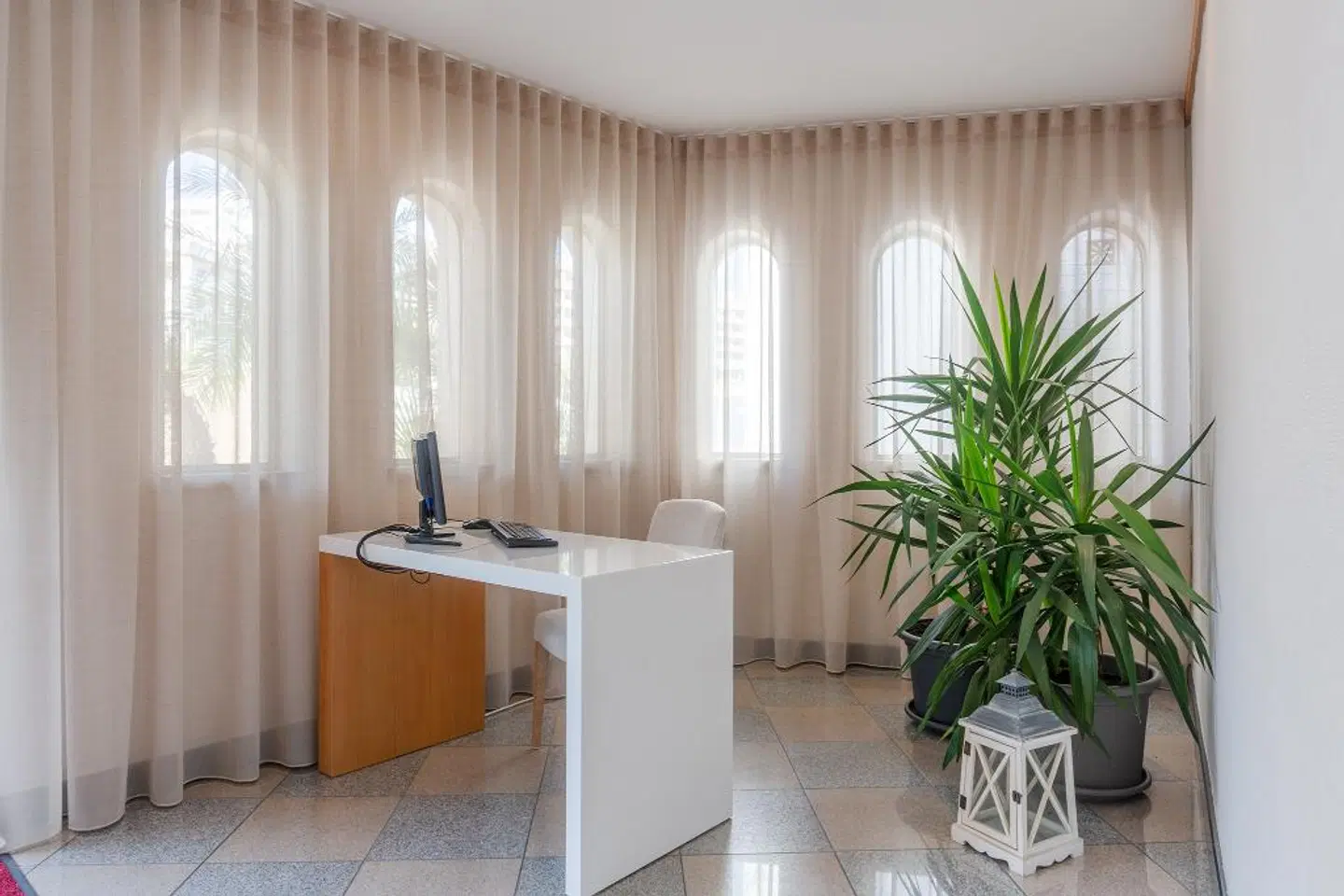 The Navigator Solaqua HEALTH_BEAUTY