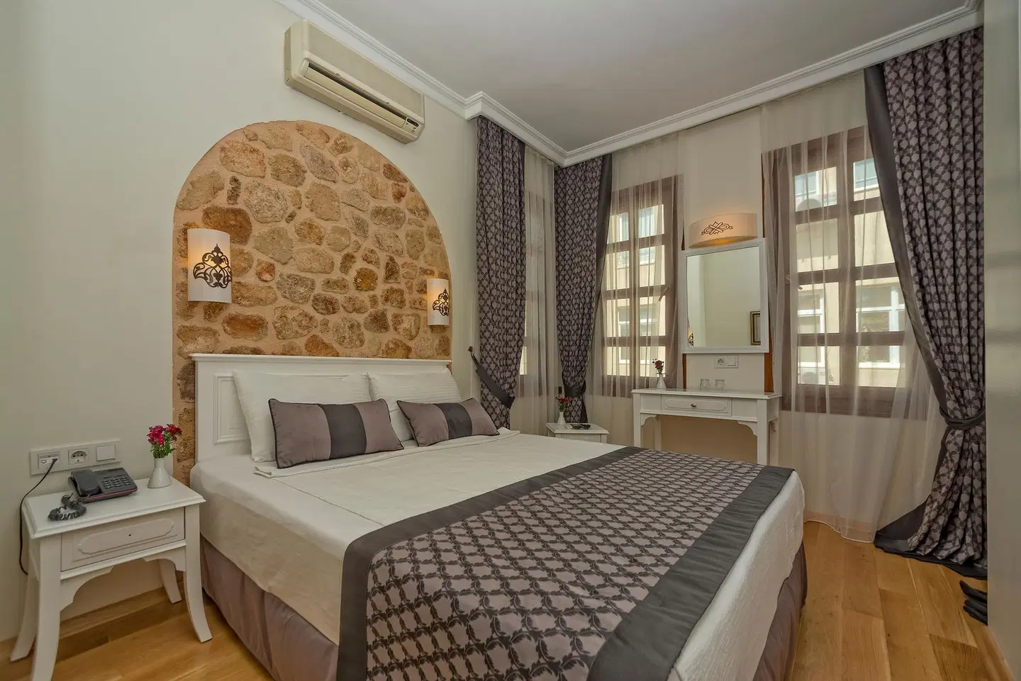 Argos Hotel ROOM_EXAMPLE