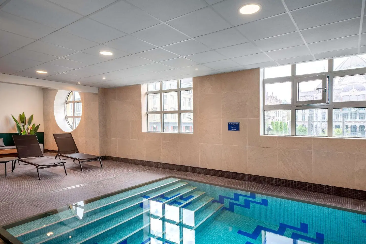 Radisson Blu Astrid Hotel, Antwerp INDOOR_POOL