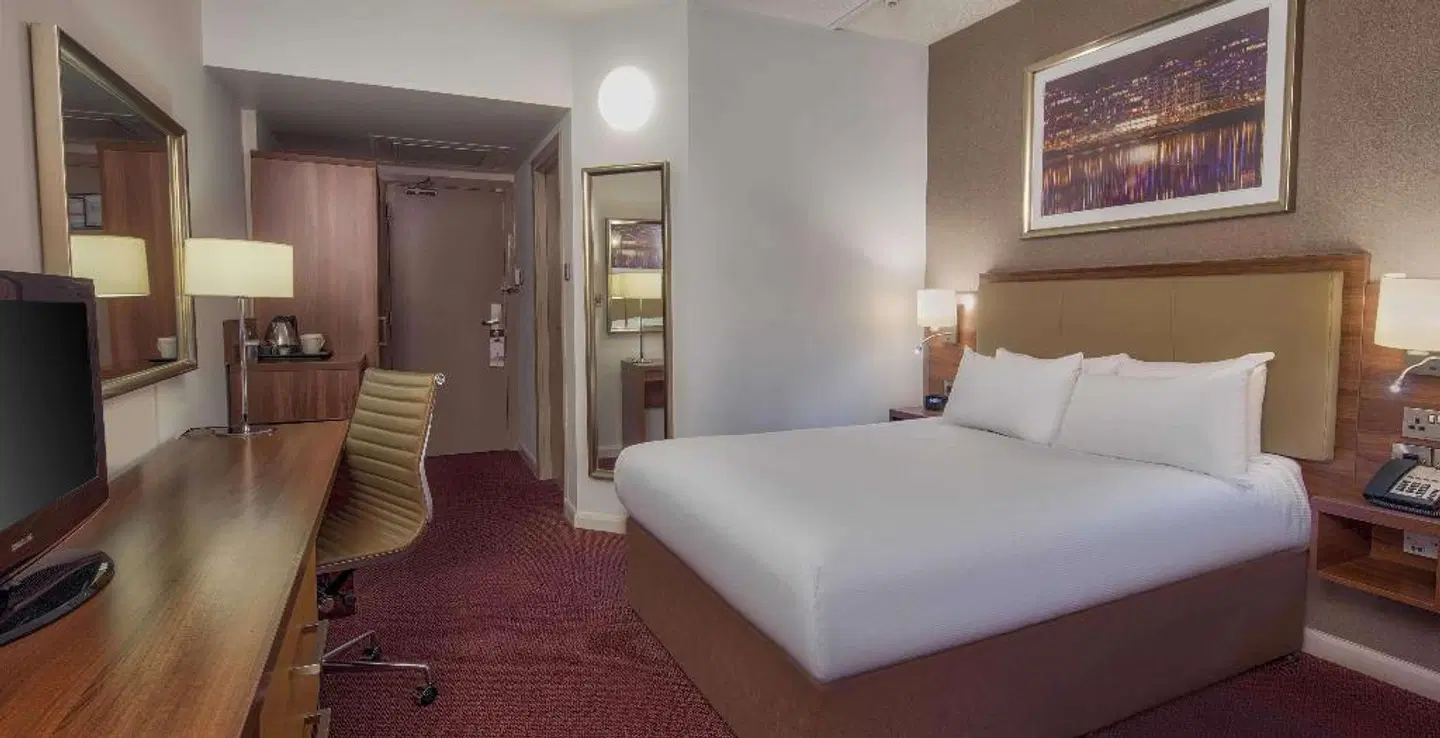 DoubleTree by Hilton Hotel London - Chelsea ROOM_EXAMPLE