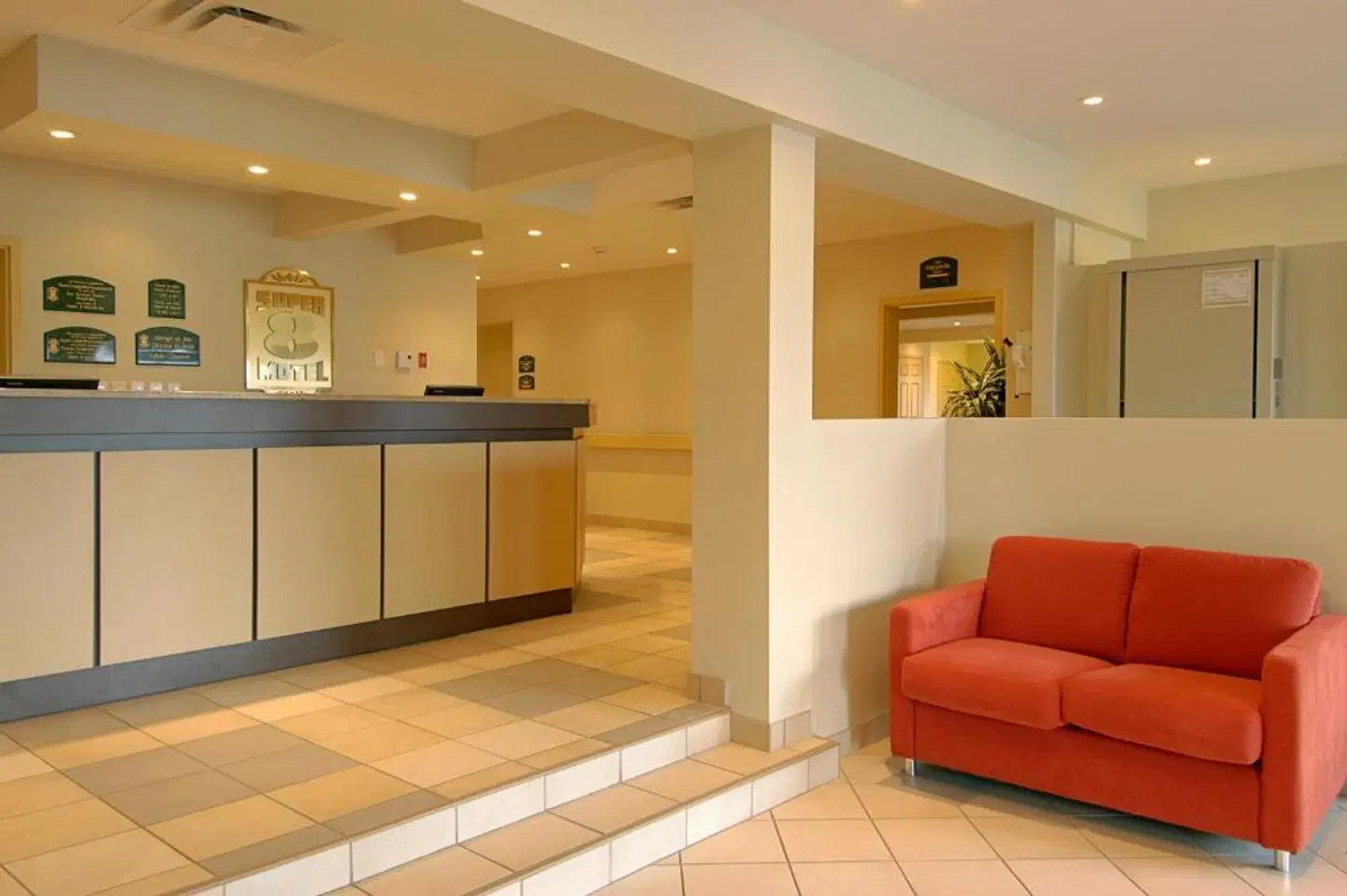 Super 8 by Wyndham Campbellton NB LOUNGE_LOBBY