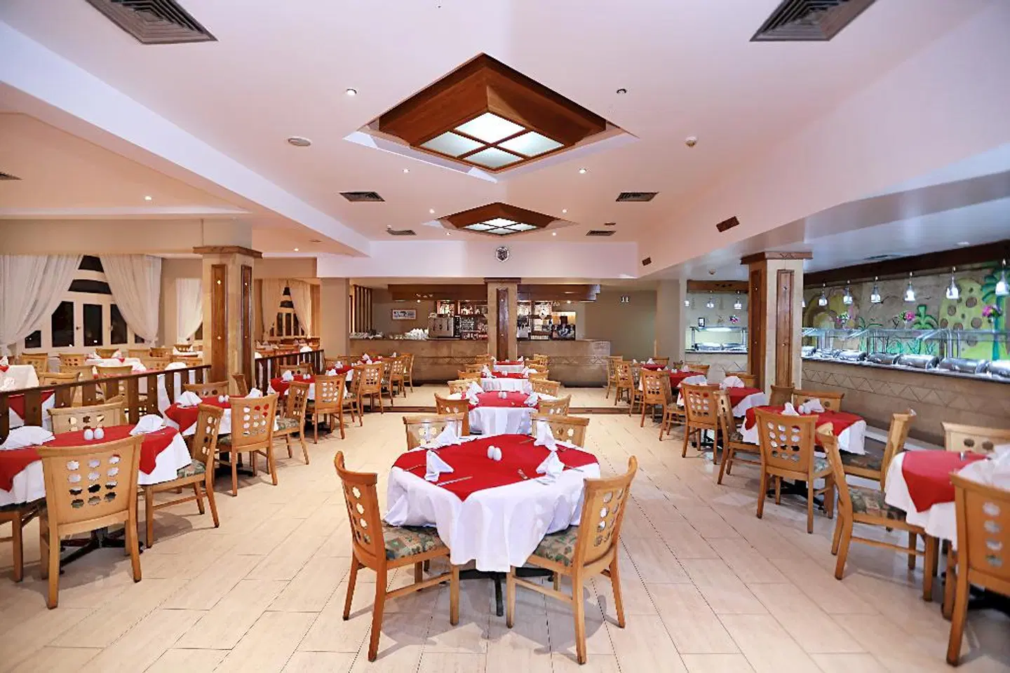 Le Pacha Resort RESTAURANT