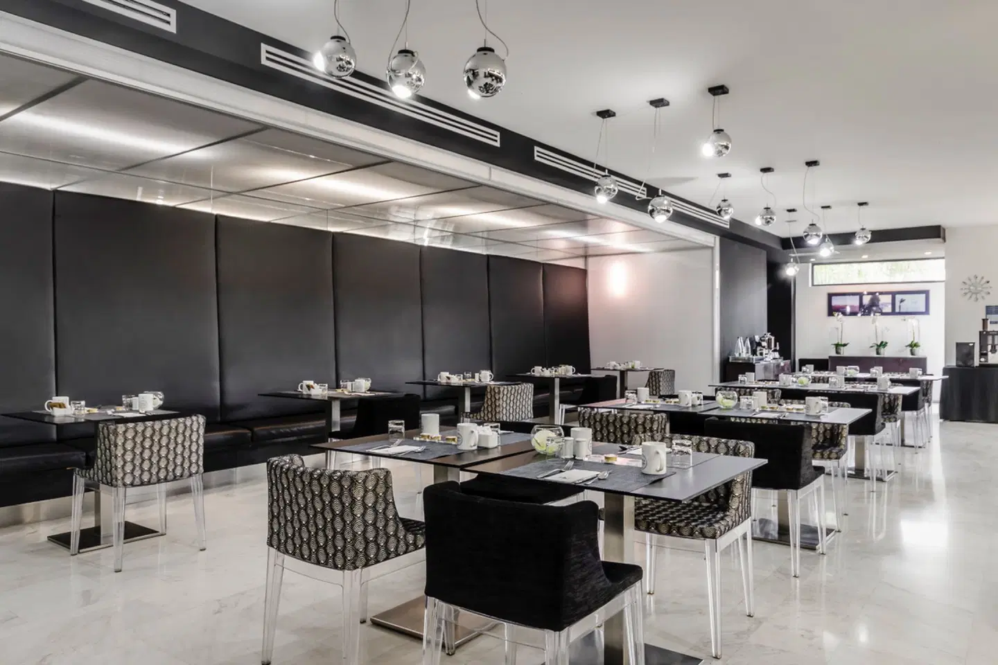 Ikonik Angli Konferenz