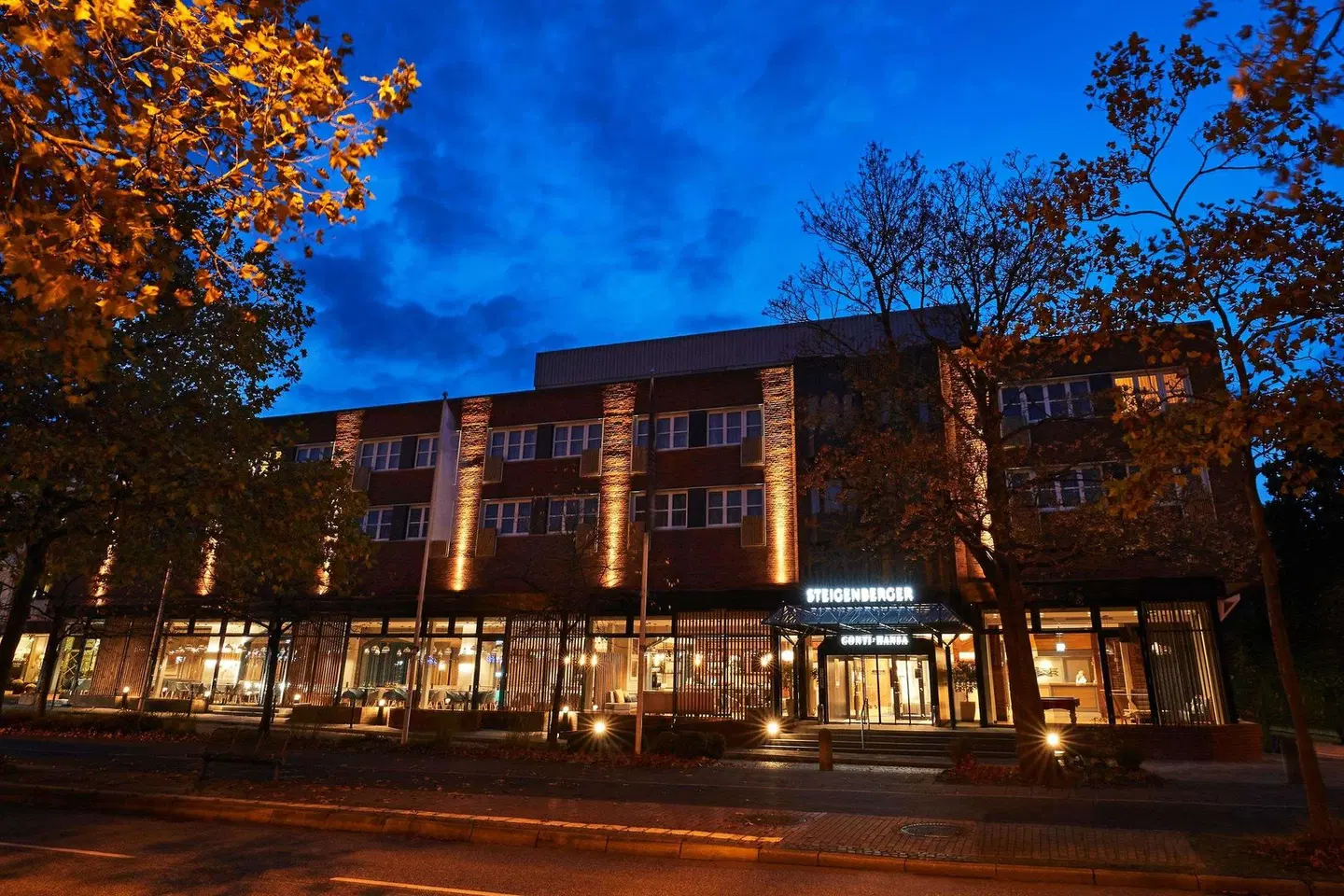 Steigenberger Conti-Hansa EXTERIOR