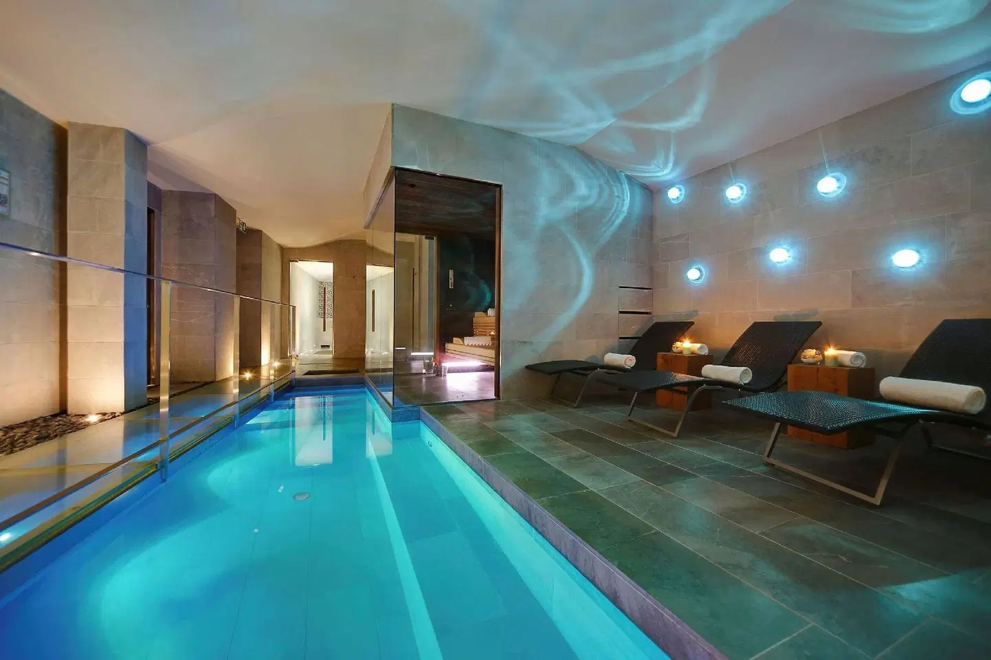 Grand Hotel Campione Hallenbad