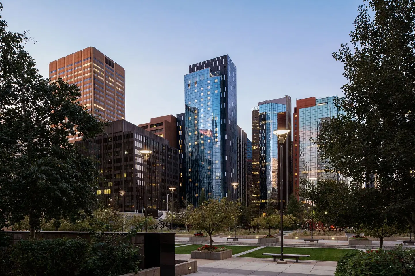 The Dorian, Autograph Collection EXTERIOR