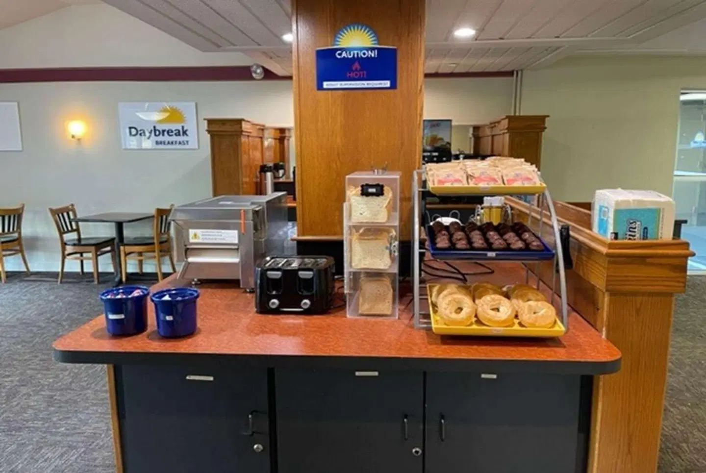 Days Inn by Wyndham Harrisburg North Restaurant