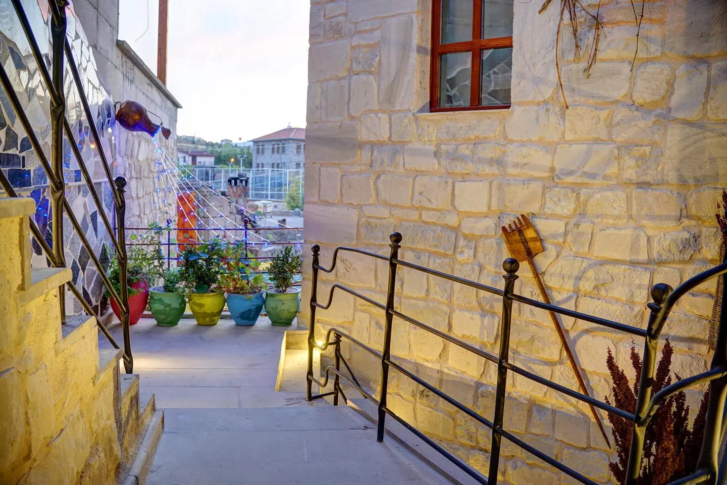 A'k-' Nare Cave Hotel -  Swimming Pool & SPA Terrasse