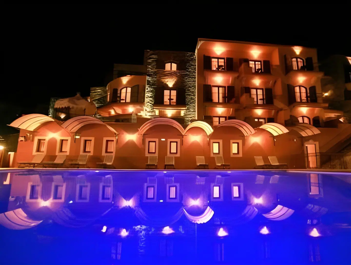 Hôtel Demeure Loredana OUTDOOR_POOL