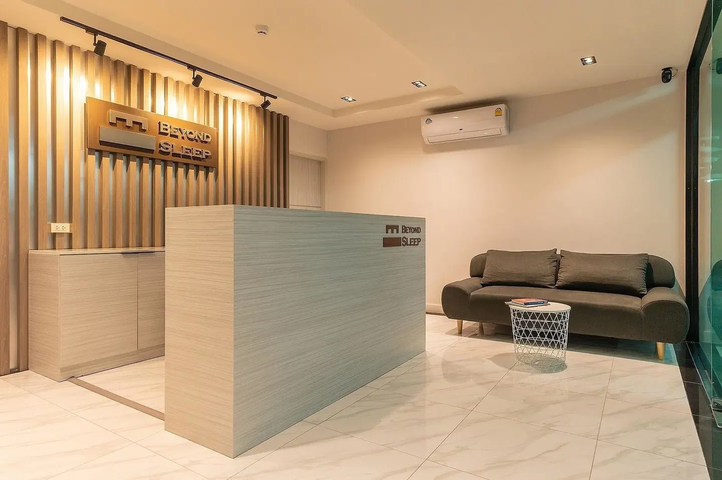 BEYOND SLEEP LOUNGE_LOBBY