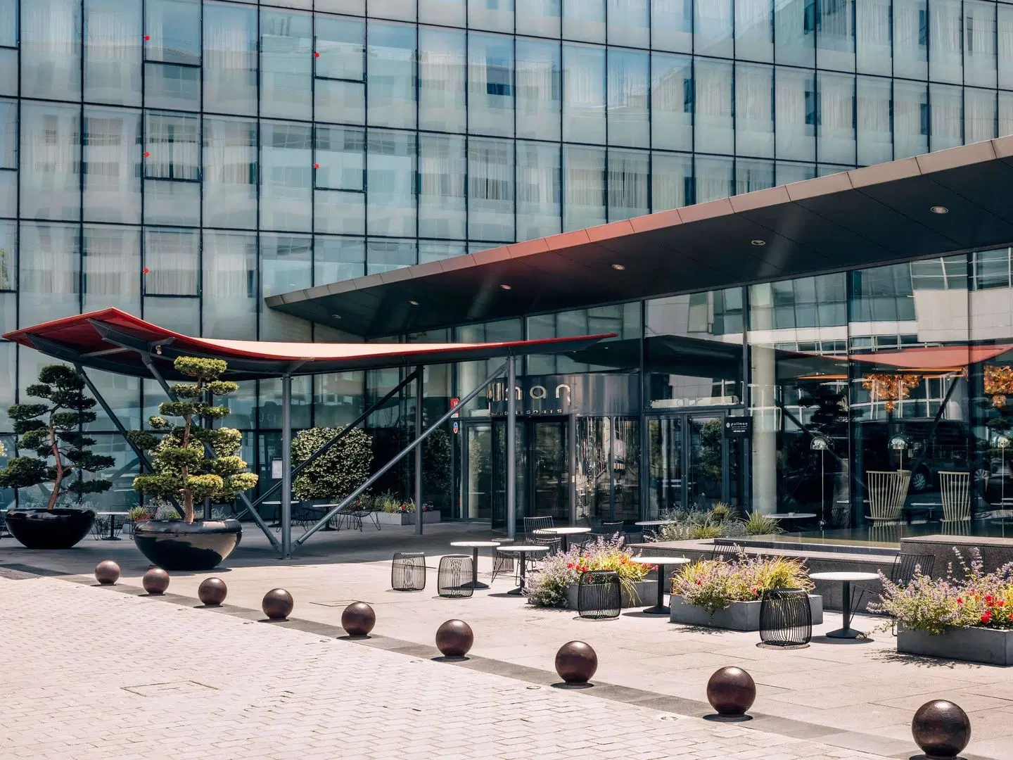 Pullman Paris Centre - Bercy Hotel EXTERIOR