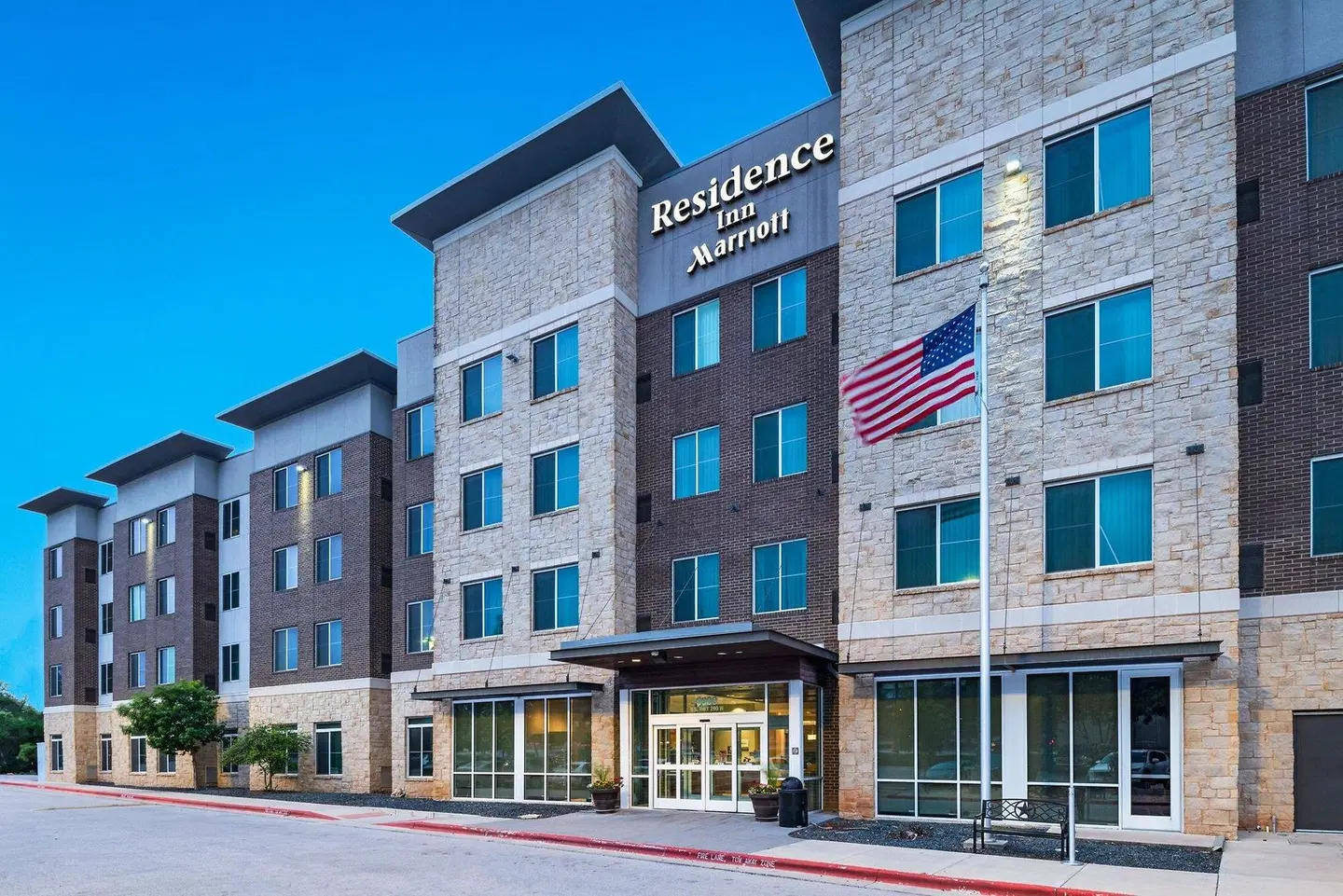 Residence Inn by Marriott Austin Southwest EXTERIOR