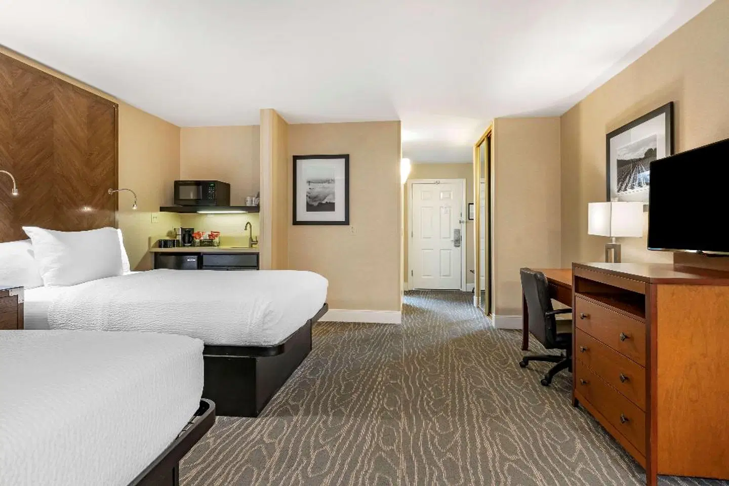 Best Western PLUS Stevenson Manor ROOM_EXAMPLE