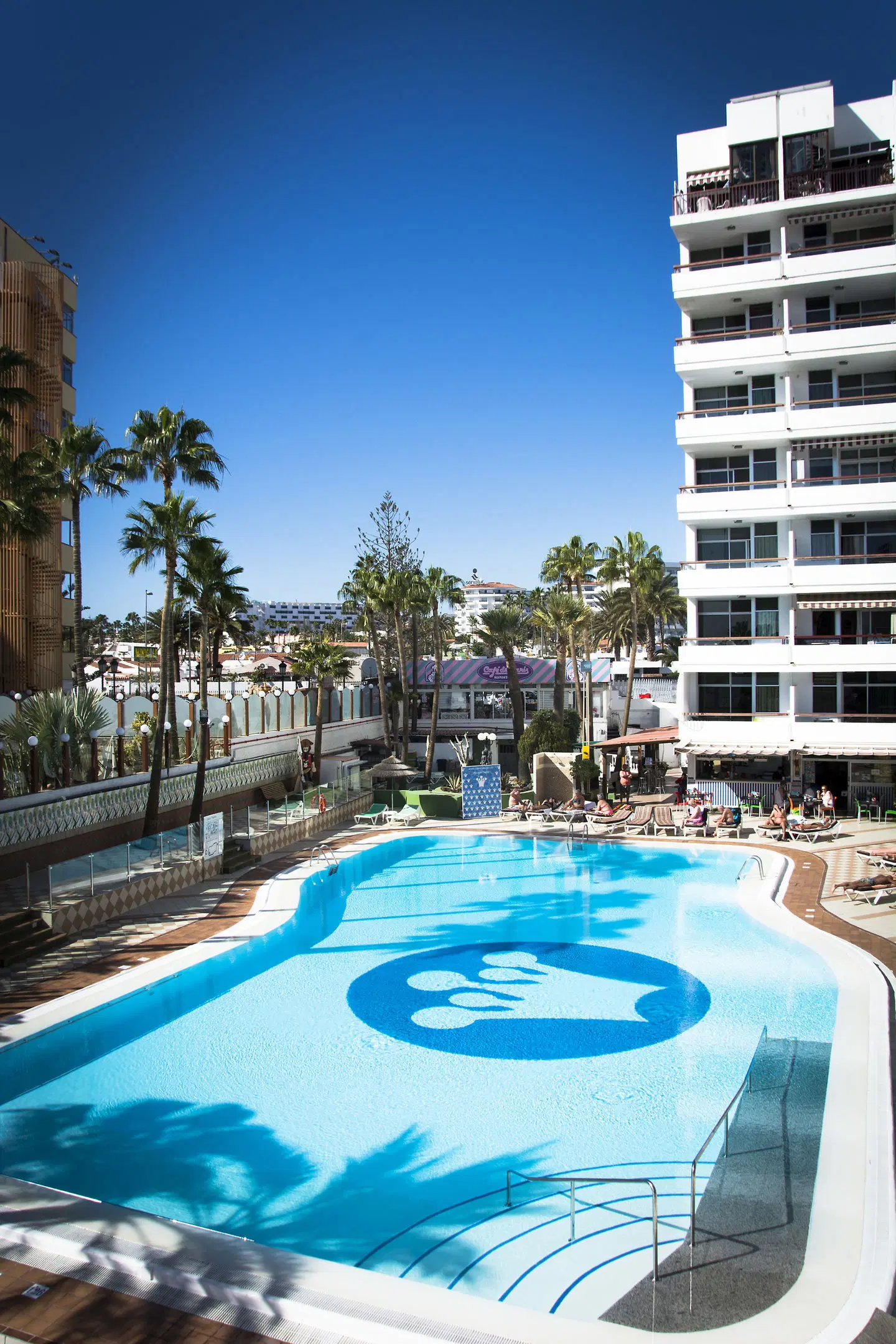 Corona Blanca OUTDOOR_POOL