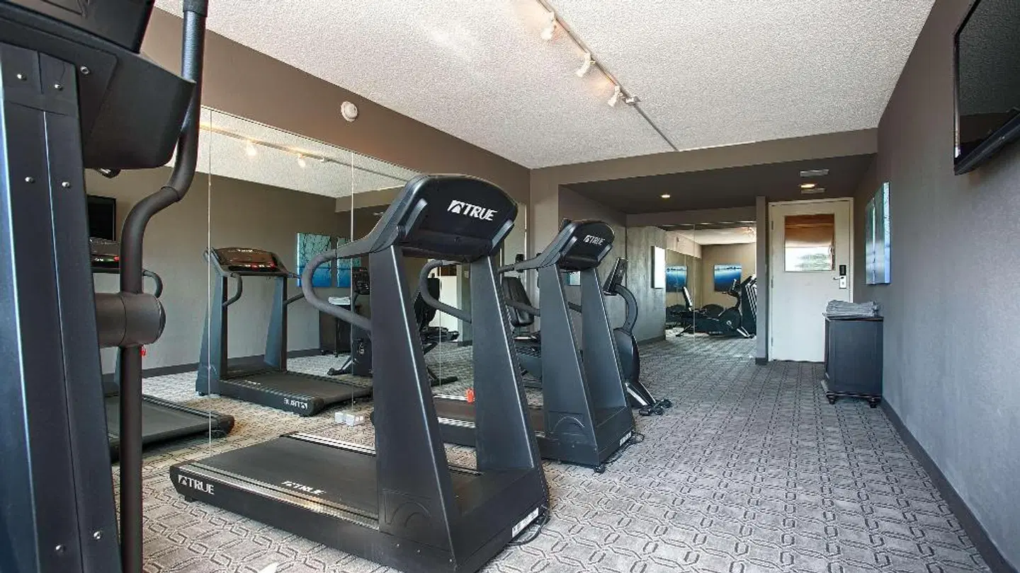 Best Western Plus Seville Plaza Hotel SPORTS_AND_LEISURE