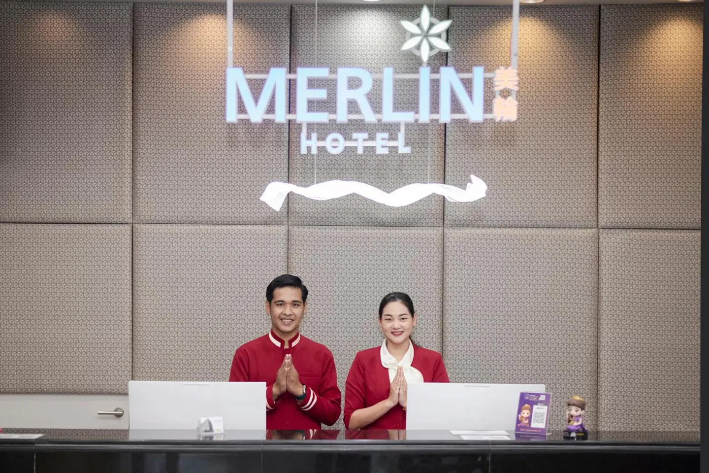 Merlin Hotel PEOPLE