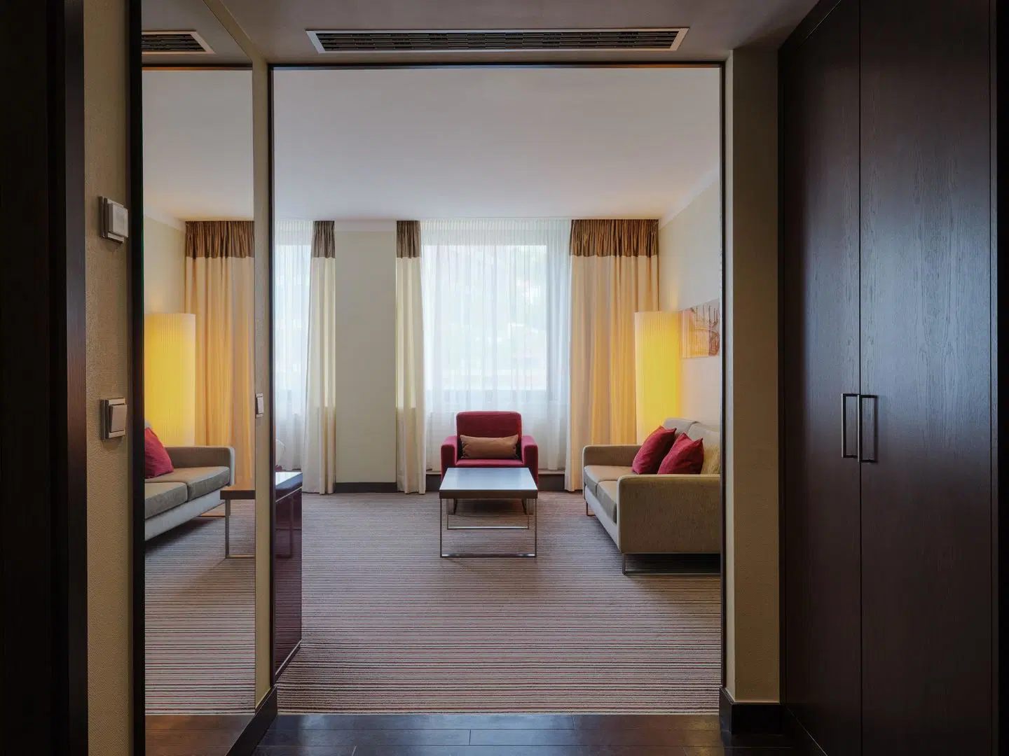 Steigenberger Graf Zeppelin ROOM_EXAMPLE