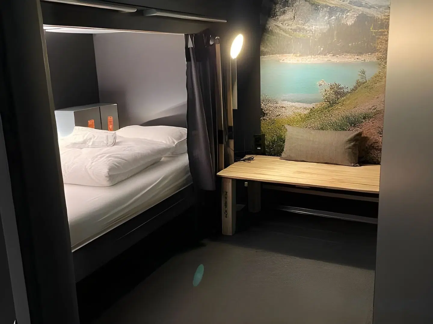 Capsule Hotel - Alpine Garden Zurich Airport ROOM_EXAMPLE