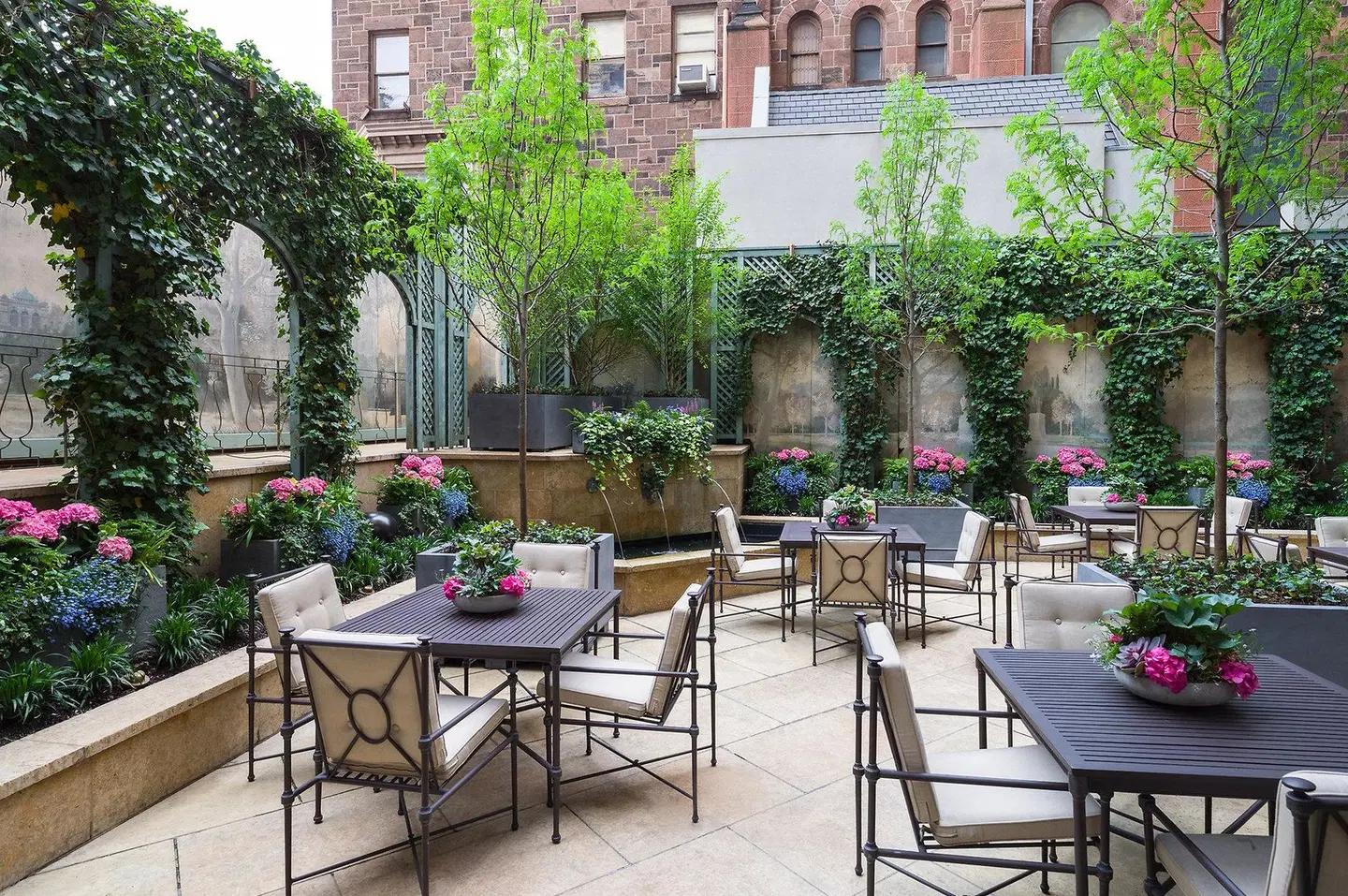 The Rittenhouse Hotel Terrasse