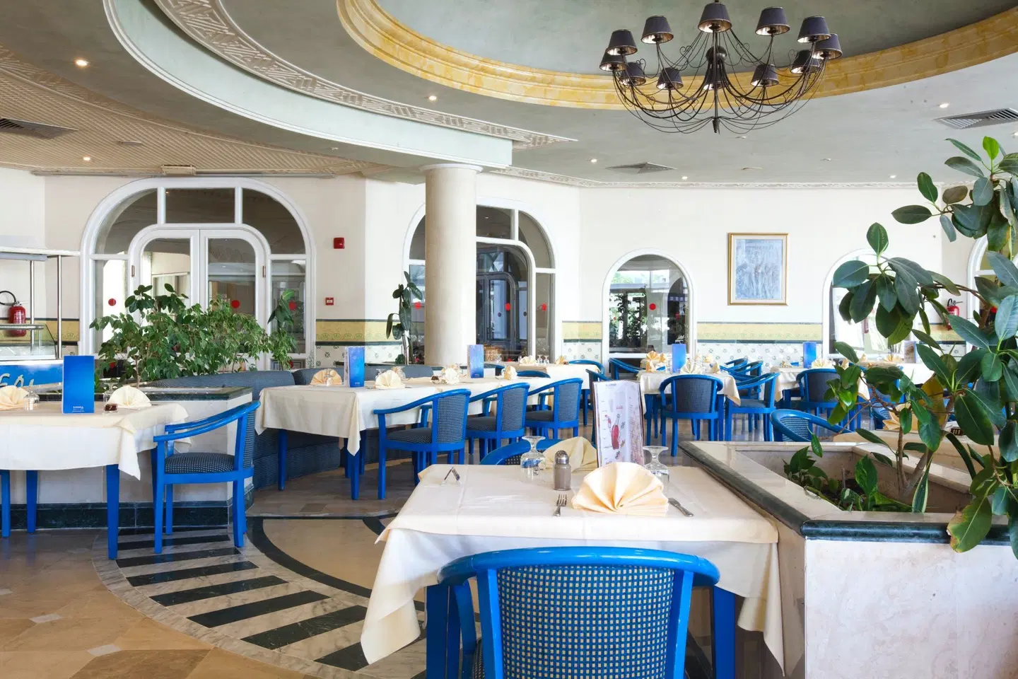 El Mouradi El Menzah Restaurant