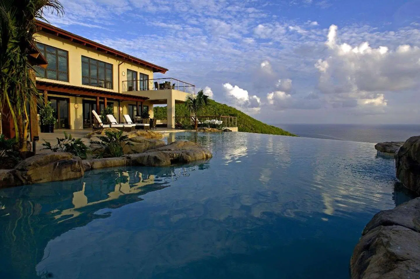 Peter Island Resort & Spa OUTDOOR_POOL
