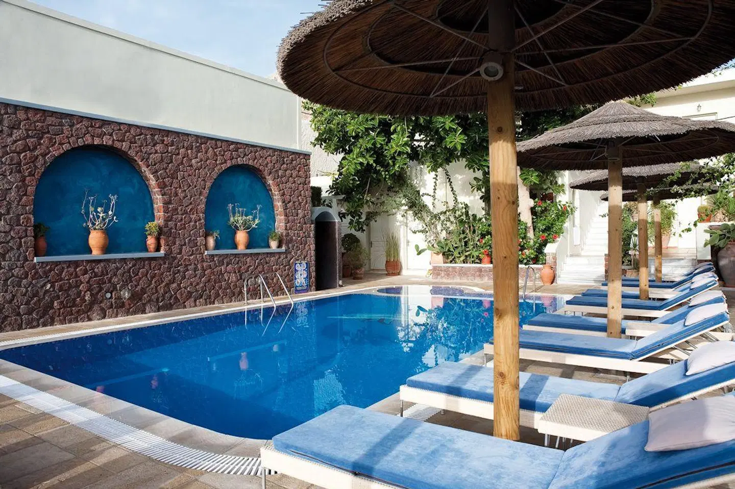 Elixir Studios OUTDOOR_POOL