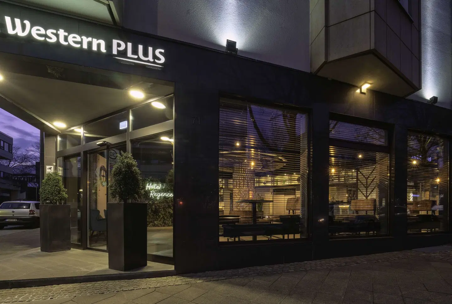 Best Western Plus Hotel Regence EXTERIOR