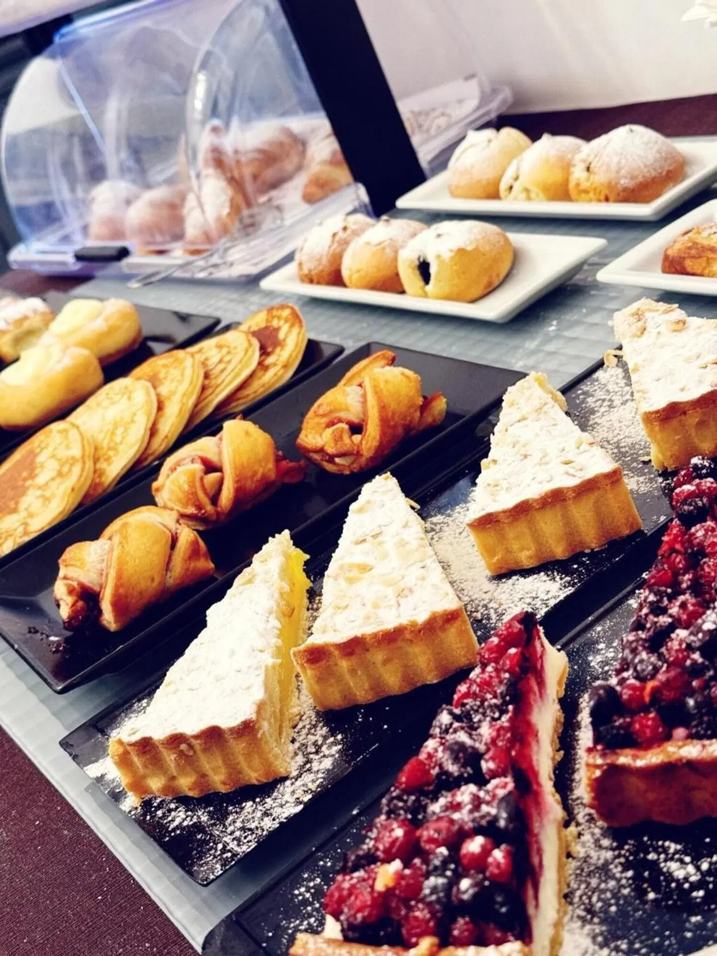 20 Miglia Boutique Hotel PEOPLE