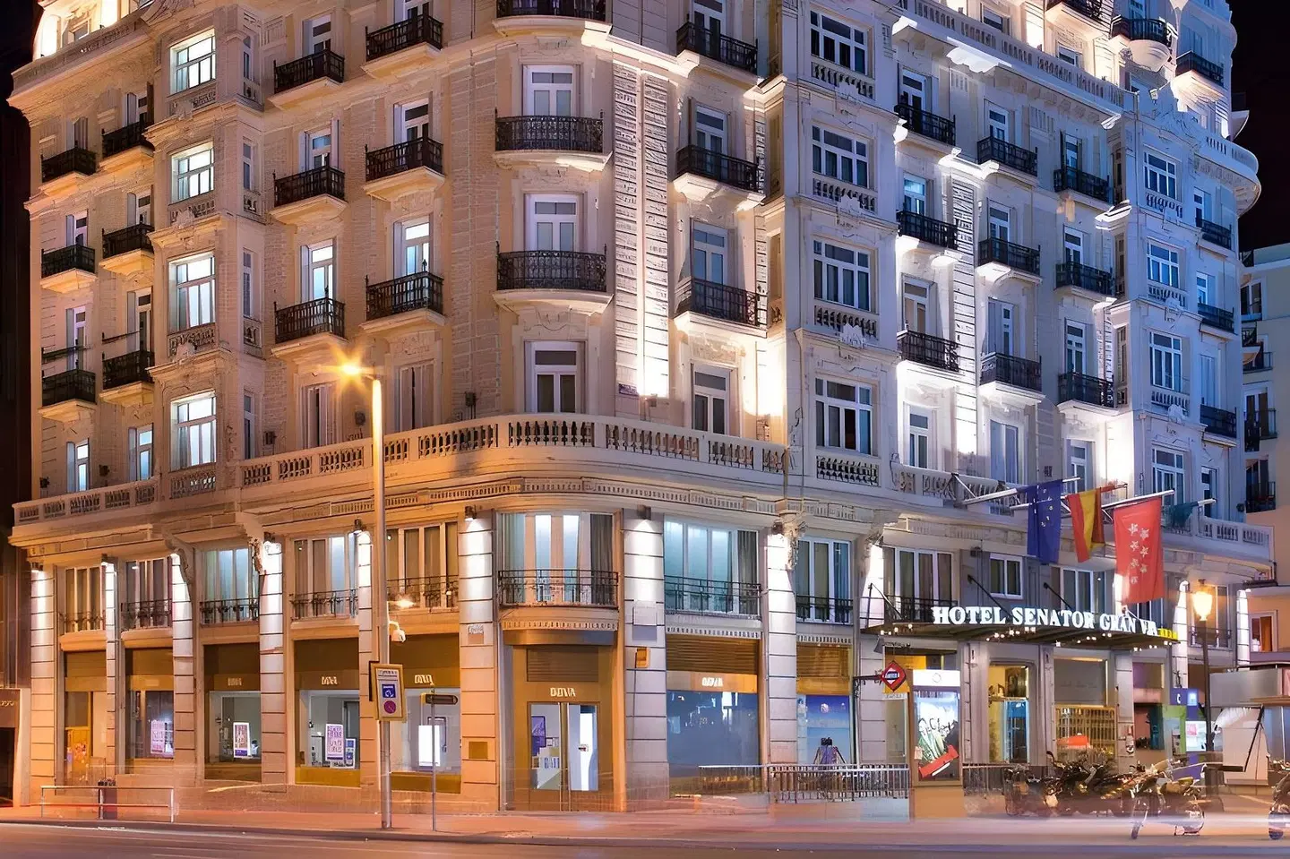 NH Collection Madrid Gran Vía EXTERIOR