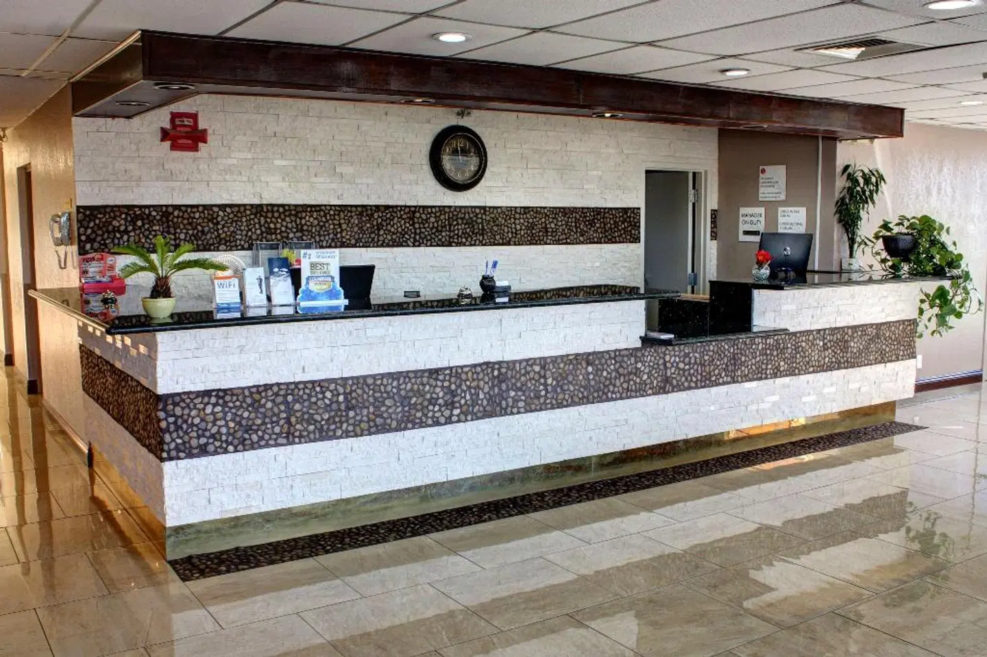 Ramada by Wyndham Grand Junction LOUNGE_LOBBY