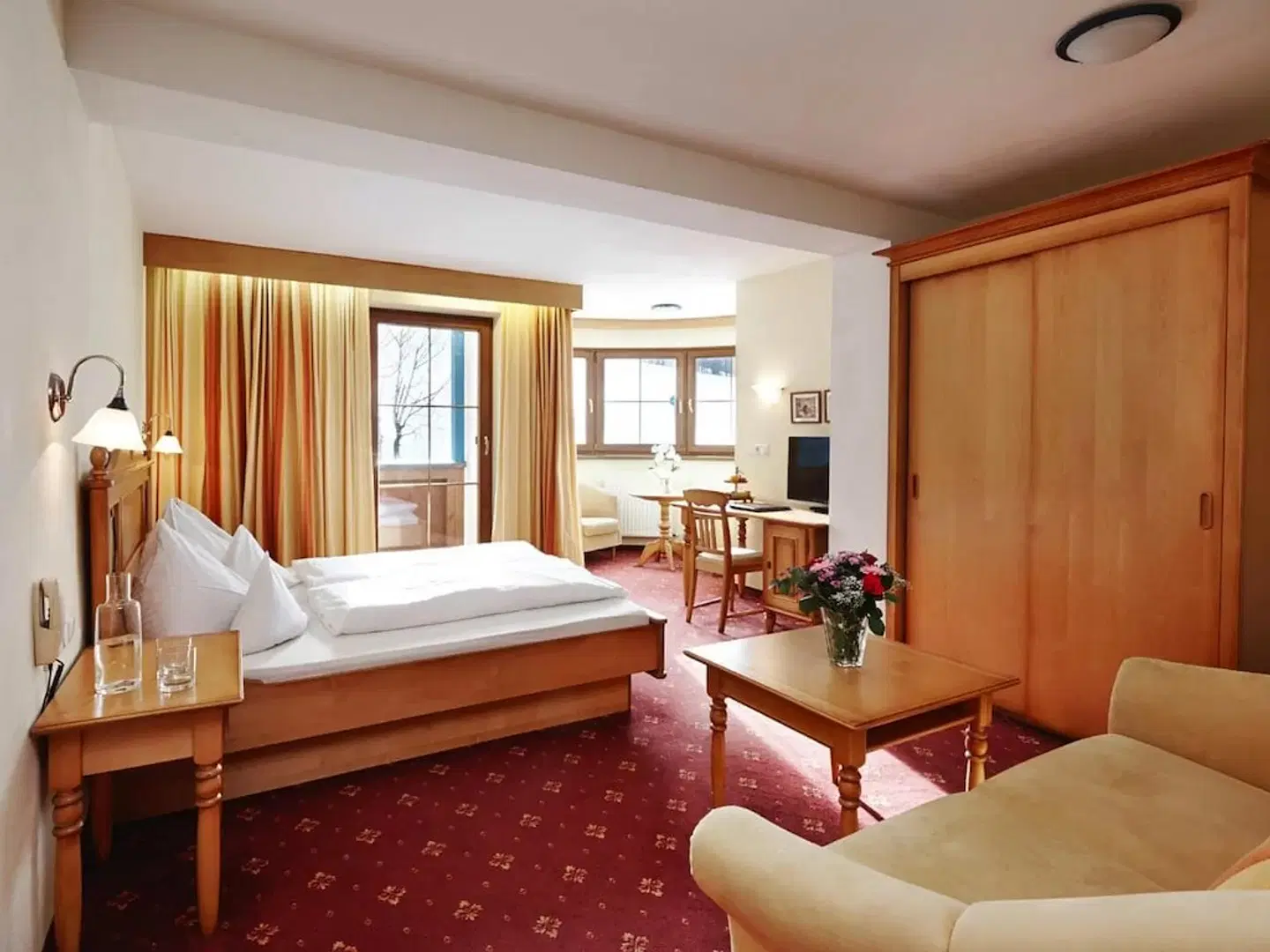 Hotel-Gasthof zur Schönen Aussicht ROOM_EXAMPLE