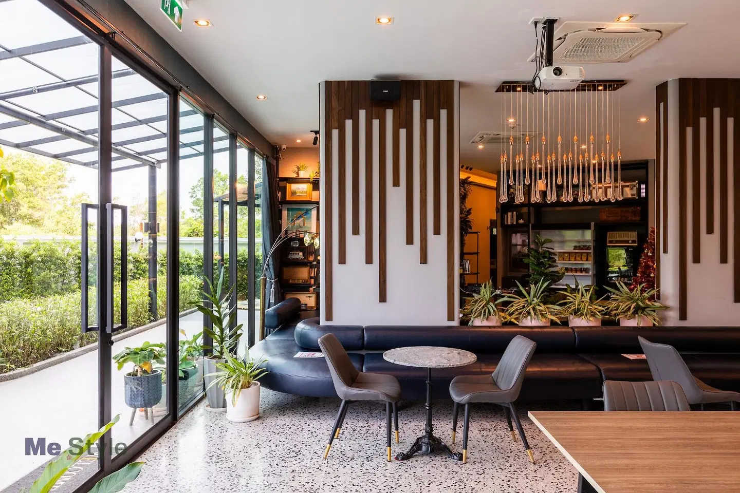 Hotel Scarlett LOUNGE_LOBBY