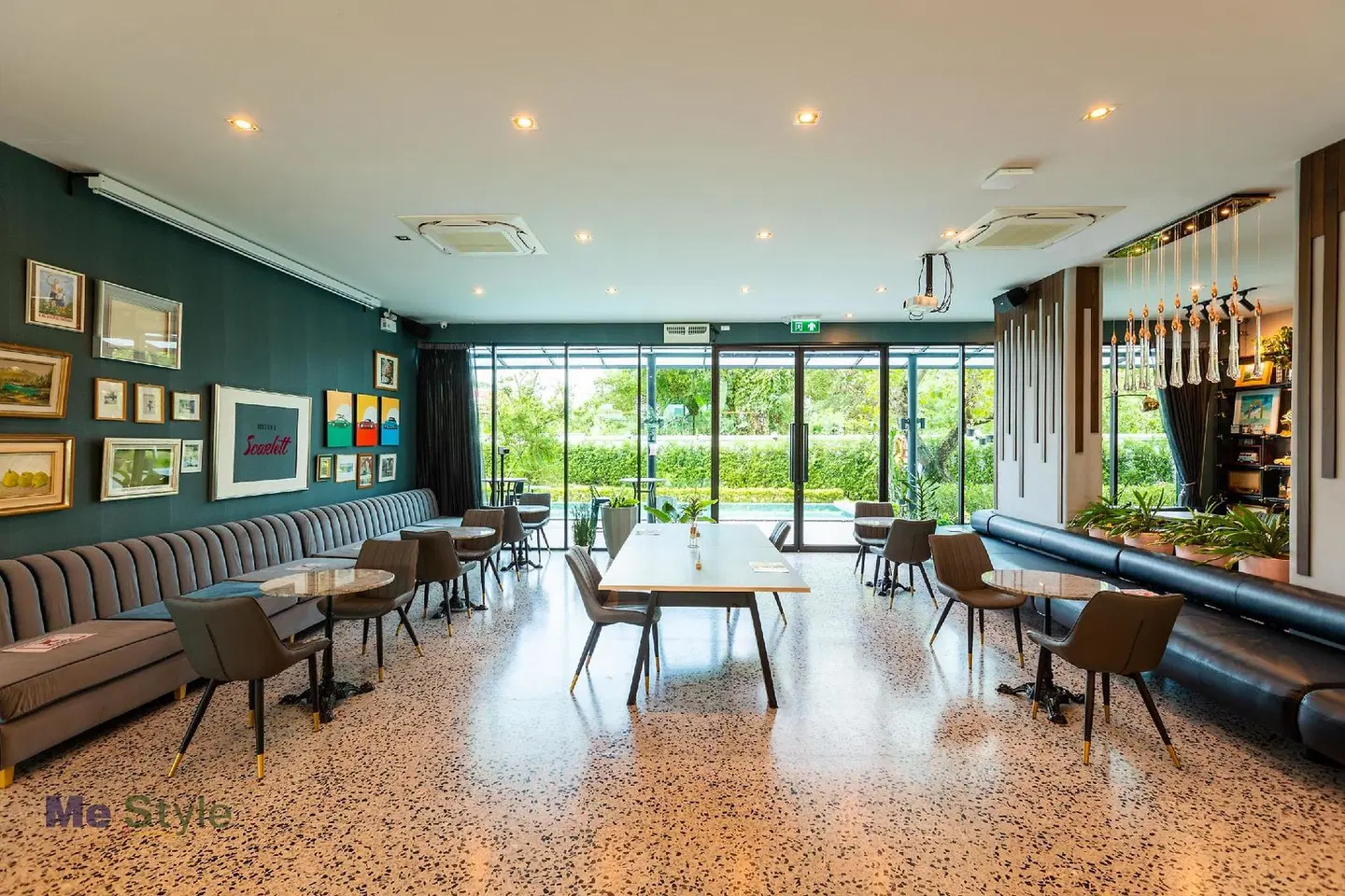 Hotel Scarlett Restaurant