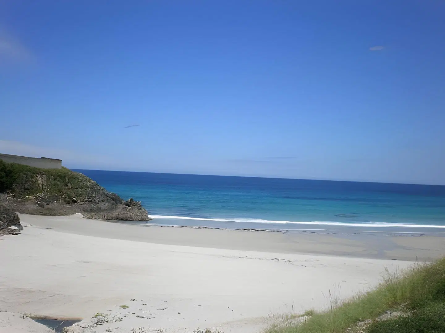 Fonte do Fraile Strand