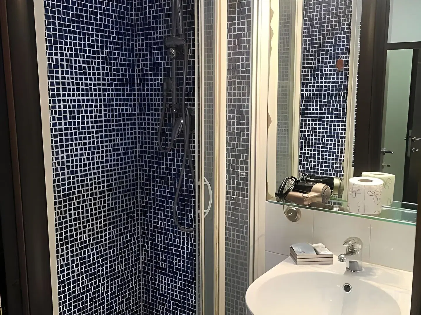 Seven Kings Relais Badezimmer