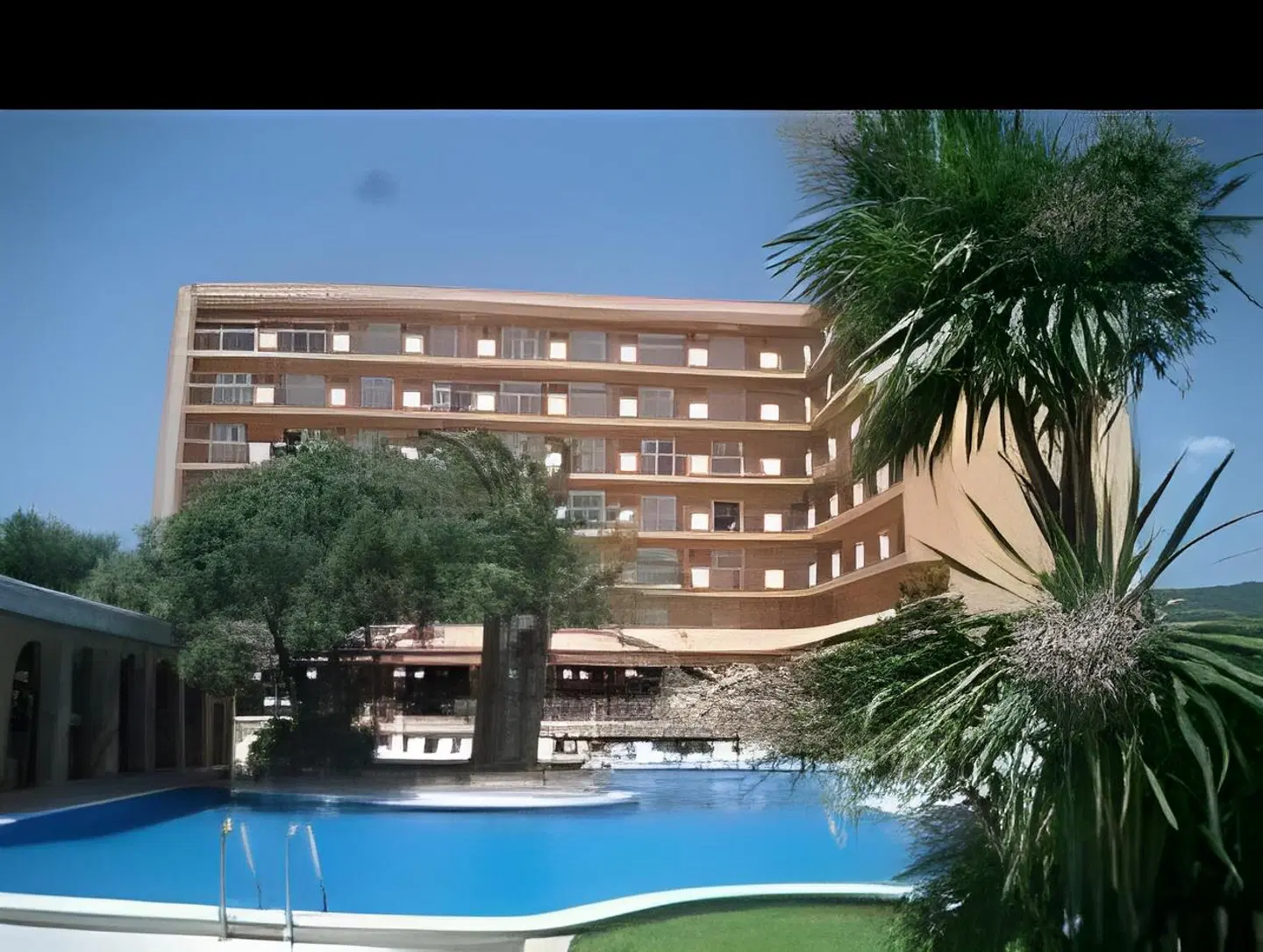 Luna Park Hotel Yoga & Spa OUTDOOR_POOL